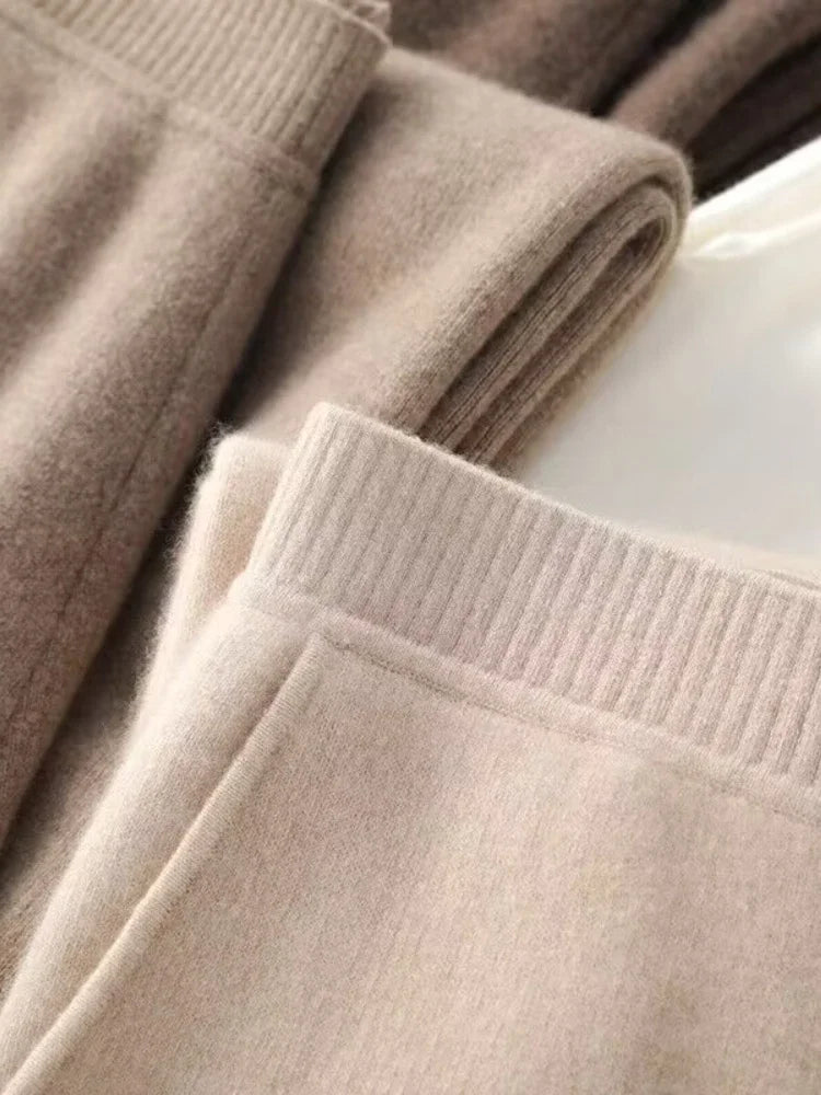 DOUCEUR CASHMERE KNIT SWEATPANTS